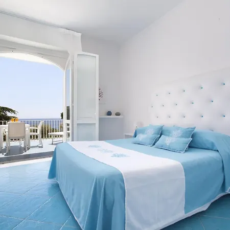 Villa Kalu' With Pool For Up To 16 People *