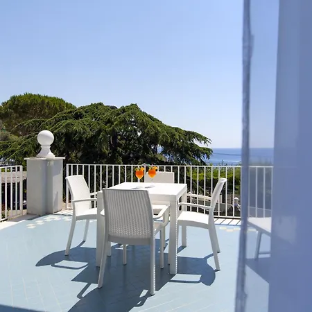 Villa Kalu' With Pool For Up To 16 People Nerano